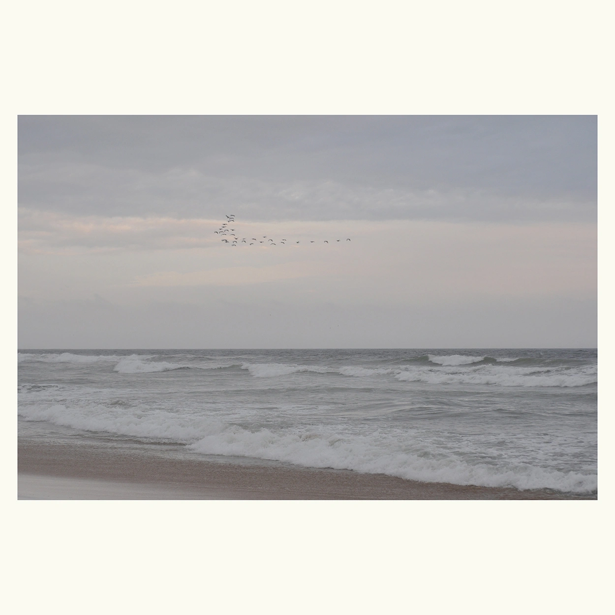 between-sky-and-sea-04
